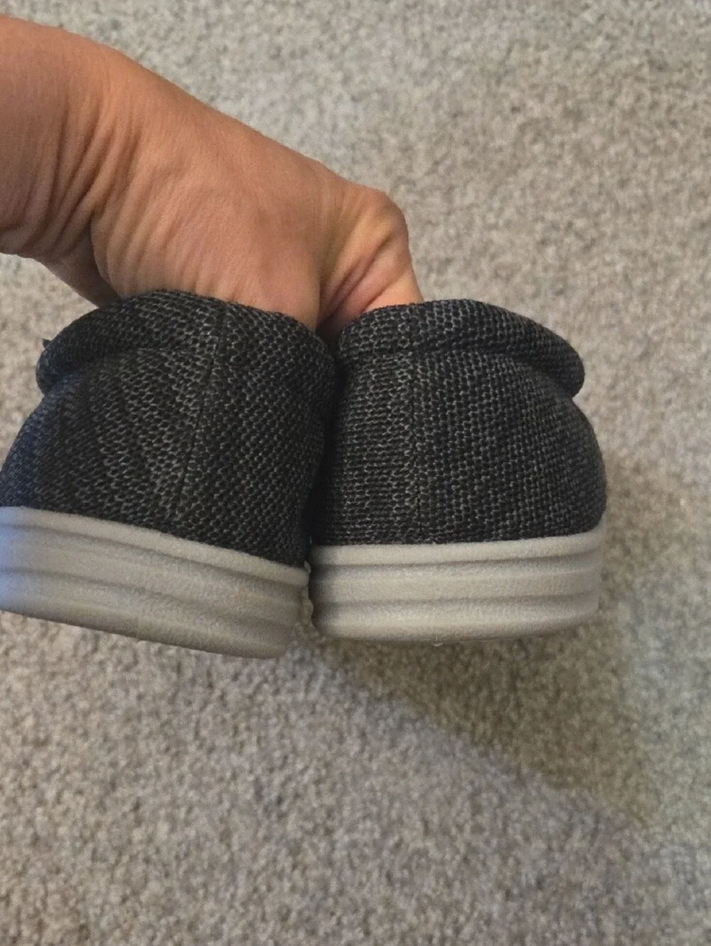 Men's Casual Knit Wally Shoes - Black Gray Knit Sneakers NWT 9.5